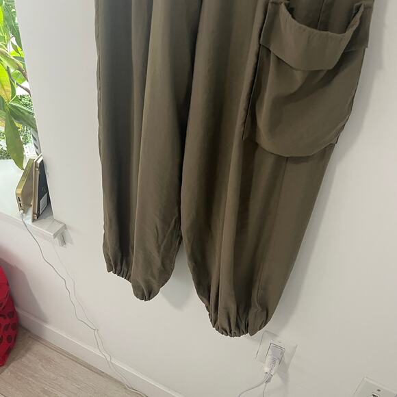 By Anthropologie Green Cargo Parachute Pants Size XS - Picture 5 of 7